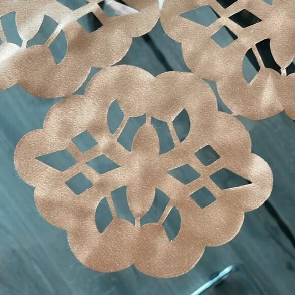 Handmade Satin Table Cloth - Picture 3 of 6